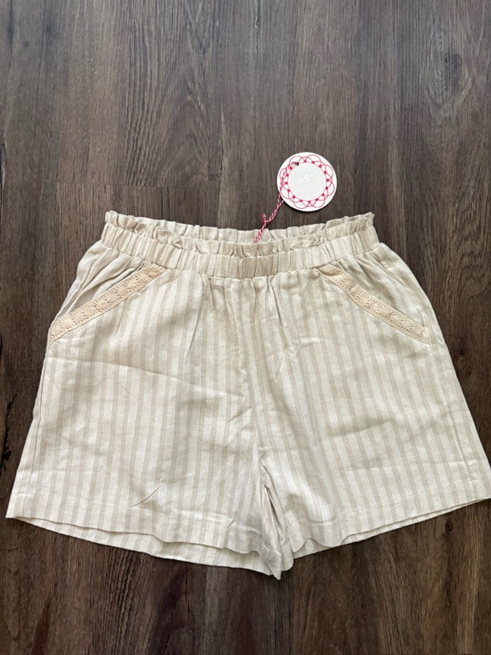 Umgee Beige Striped Women’s Shorts Linen Cotton Small Crochet Details
